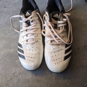 Boys baseball cleats size 7